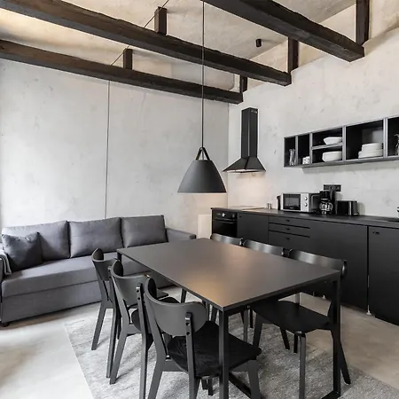 Coolest In Berlin, Easy Check-in, Close To Center, Black & White Maisonette #6 Apartment
