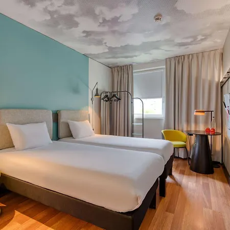 Hotel Ibis Kurfuerstendamm - Neu Renoviert Berlín