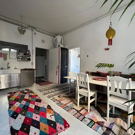Artisanal Warehouse Conversion Apartment *