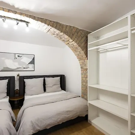Spacious In Mitte- Feel The Citycenter Apartamento