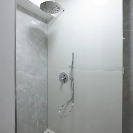 Spacious In Mitte- Feel The Citycenter Apartamento Berlín