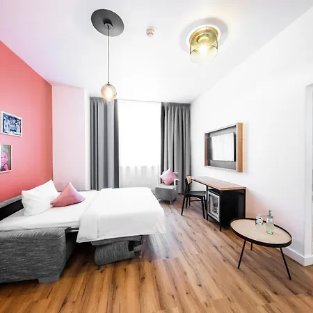 Calma Mitte Hotel 3*