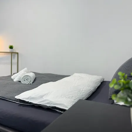 I Amazing 100sqm In Berlin-friedrichshain