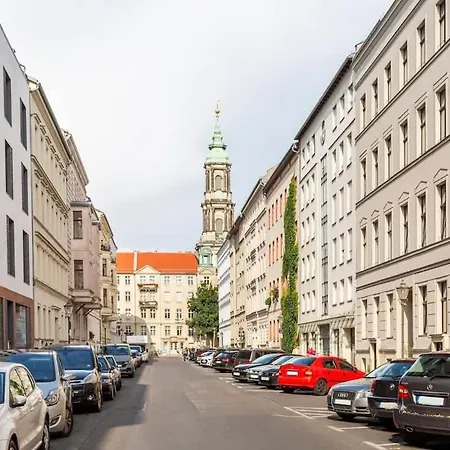 Mitte I 2 Doule Beds I Fast Wifi Apartment *
