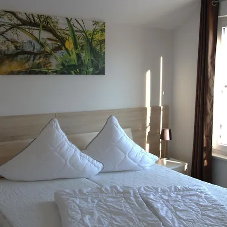 Holiday home Ruebezahl Haus 20 Mohn Berlin