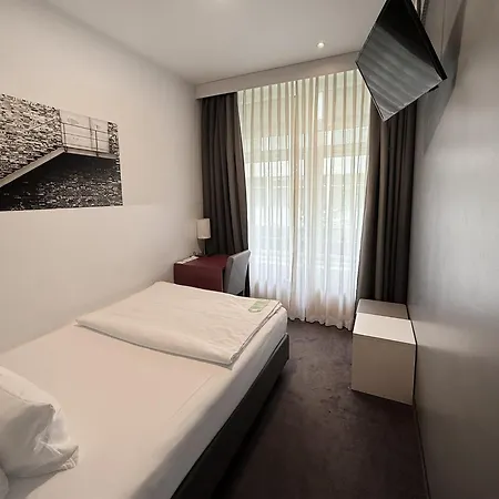 Hotel Select Gendarmenmarkt 4*