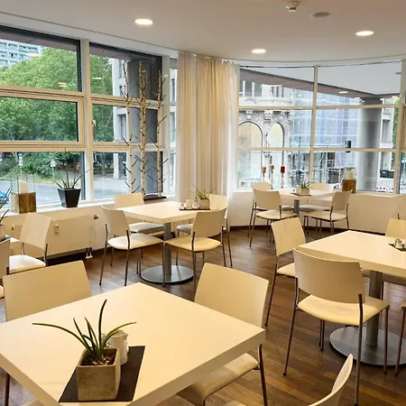 Select Gendarmenmarkt Hotel 4*