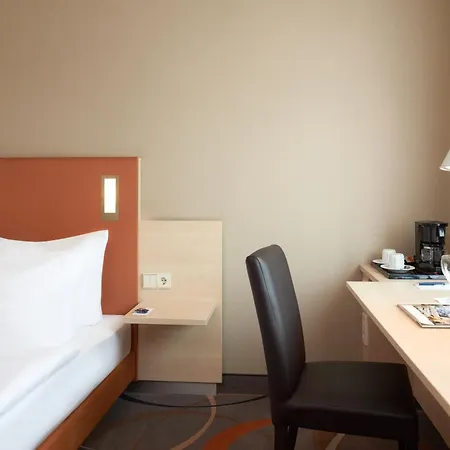 Hotel Essential By Dorint Berlin-adlershof 3*