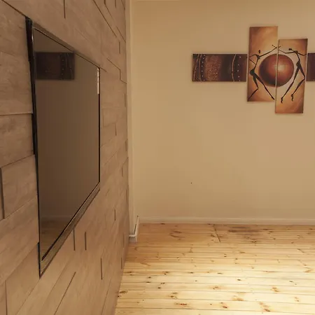Apartment Near Checkpoint Charlie