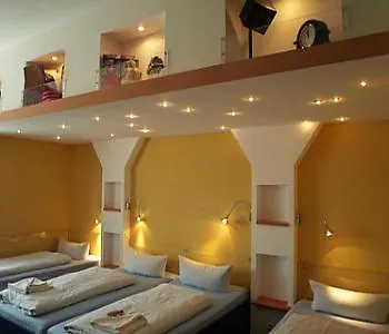 Art Charlottenburger Hof Hotell 3*