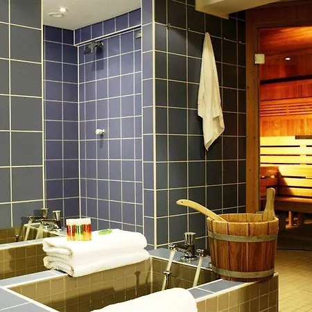 Hotel Nh City Ost 4*