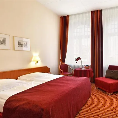 Otel Schoeneberg