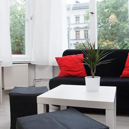 Gastehaus City Stop Guest house 3*