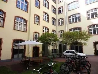 103 Berlin