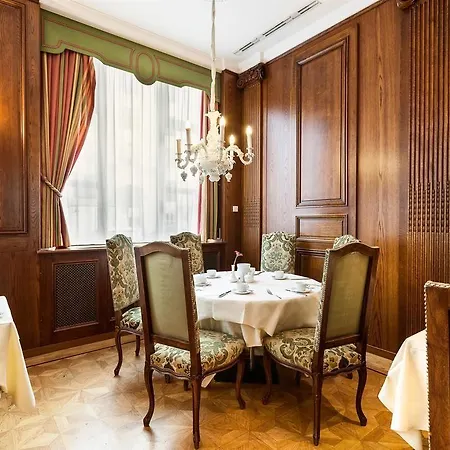 Living Mitte Hotel