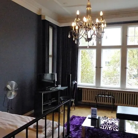 Arthotel Connection Hotel 3*