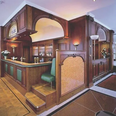 Living Mitte Hotel