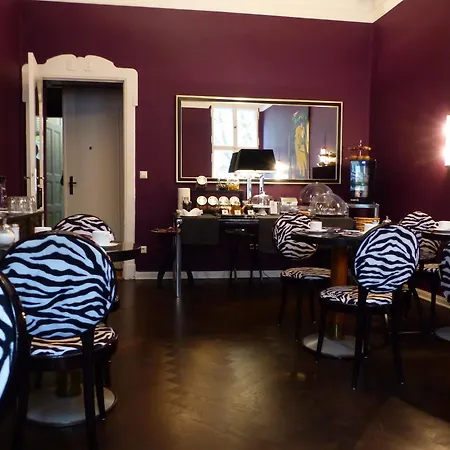 Arthotel Connection Hotel 3*