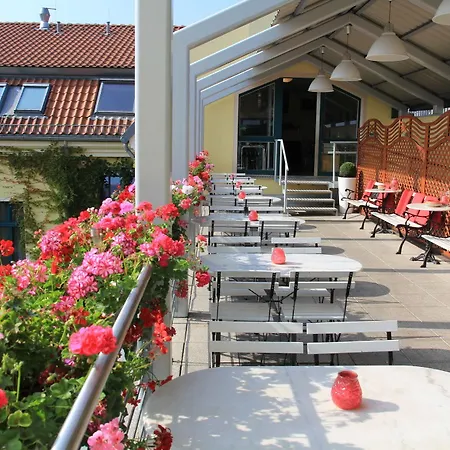 Mikon Eastgate - Centre Berlim