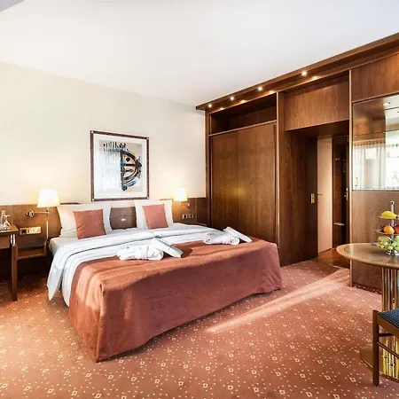 Living Mitte Hotel