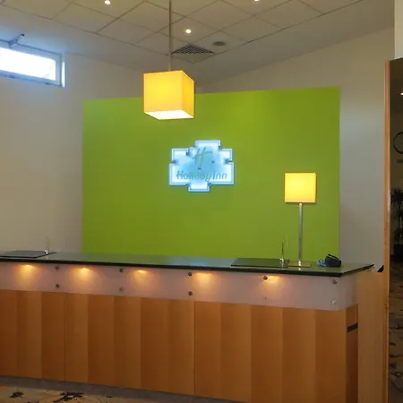 Moxy Humboldthain Park Hotel Berlino