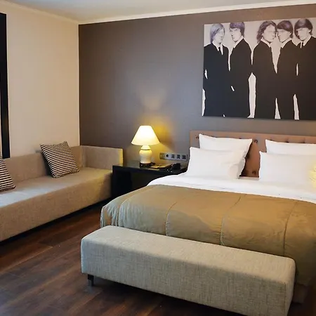 Quentin Boutique 4*
