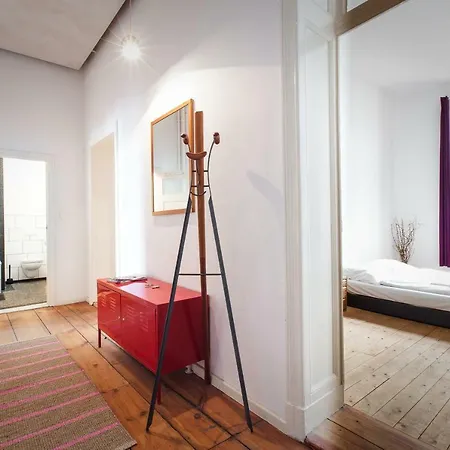 3 Bedroom Apartment *