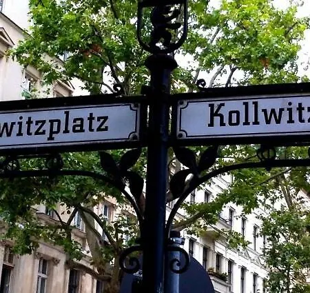 Susses 1-zimmer-apartment In Kollwitzplatz-nahe Apartment Berlin