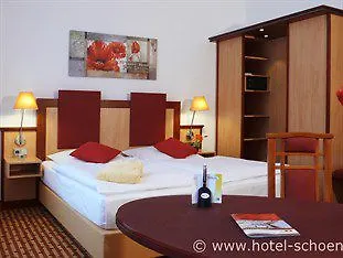 Otel Schoeneberg