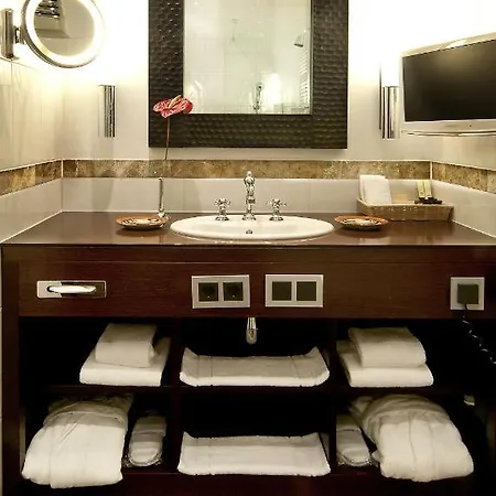 Hotel Hecker's Kurfuerstendamm 4*