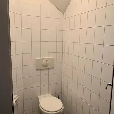 Hotel 103 2*