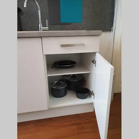 Big & Cosy Central Lichtenberg City Apartment *