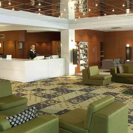 City East 4*
