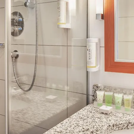 Hotel Berlin-alexanderplatz, An Ihg 4*