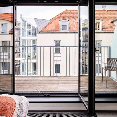 Numa Nook Aparthotel 4*