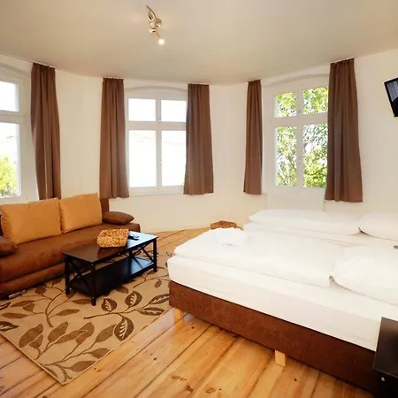 Apartment Old Town Metzer Strasse Berlin