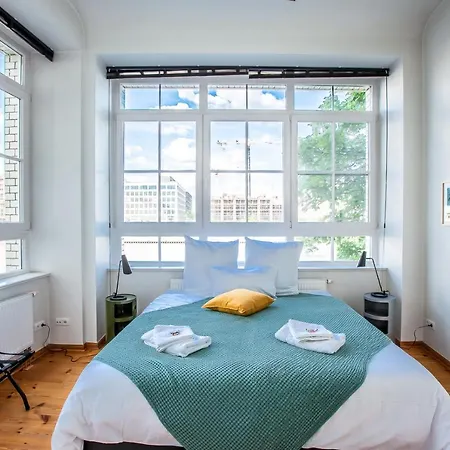 Family-friendly Waterfront Loft, 3 Bedrooms, 130 M2 Apartment *