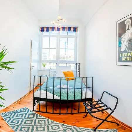Apartment Family-friendly Waterfront Loft, 3 Bedrooms, 130 M2 Berlin