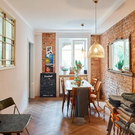 Apartment Beautiful Park For 4 Guests Berlin