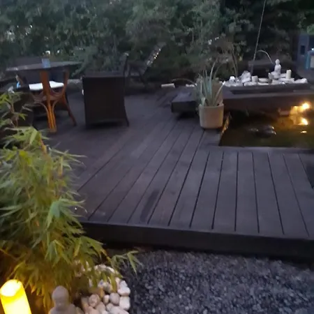 Miet-kamp Ruhig, Zentral, Nahe Messe, Ausgefallenes Design 2 Schlafzimmer Apartament *