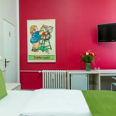 W22 Am Kurfuerstendamm 3* Berlin