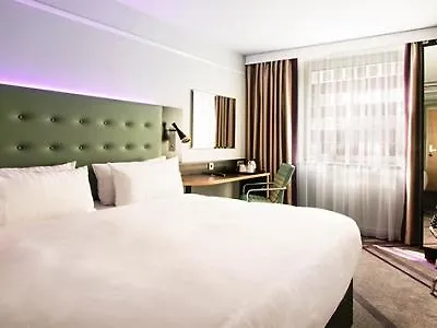Express Centre West Отель 3*