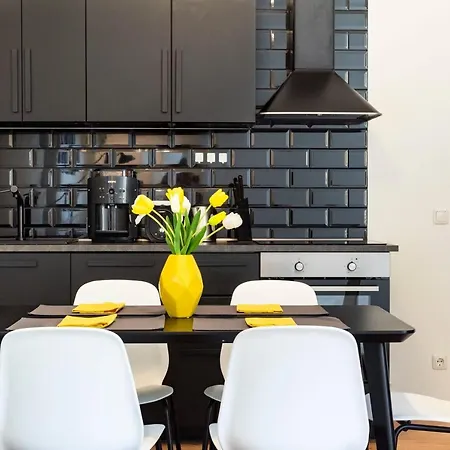 Modern 4 Bedroom In - Charlottenburg *