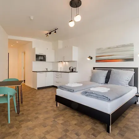 Aparthotel Nena Hermannplatz 3*