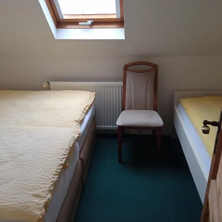Waldschaenke Hotell *