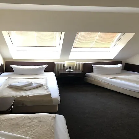 Hotel Upper Kurfuerstendamm Berlín