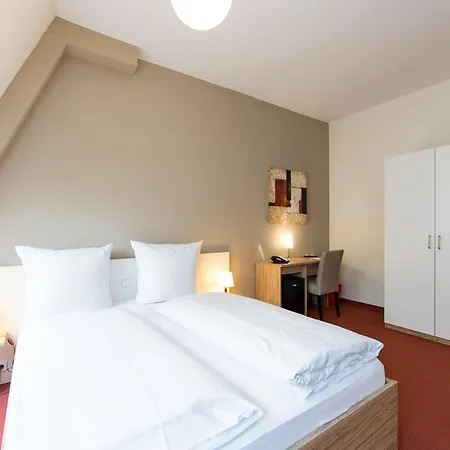 Nu Wave - Digital Check-in 2025 Hotell 3*