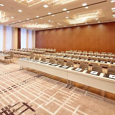 Steigenberger Am Kanzleramt 5*