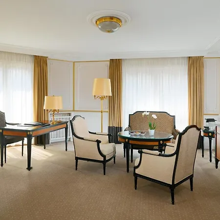 The Westin Grand Otel