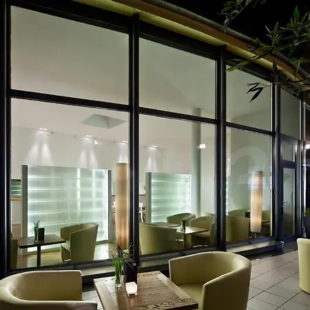 38 Hotel 3*